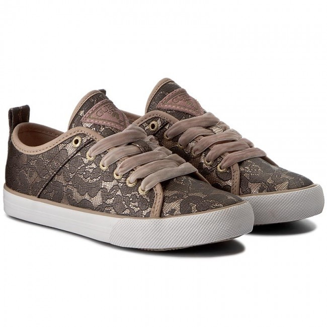 GUESS dámské krajkové tenisky č.4