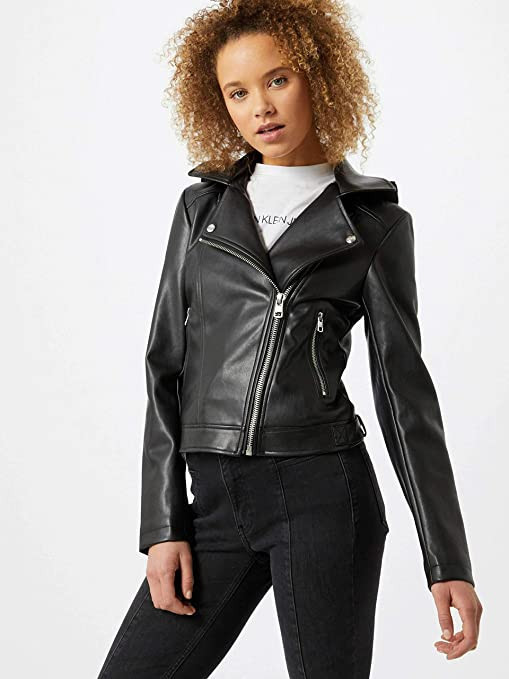 Calvin Klein černá koženková bunda s kapucí FAUX LEATHER HOODED JACKET č.1