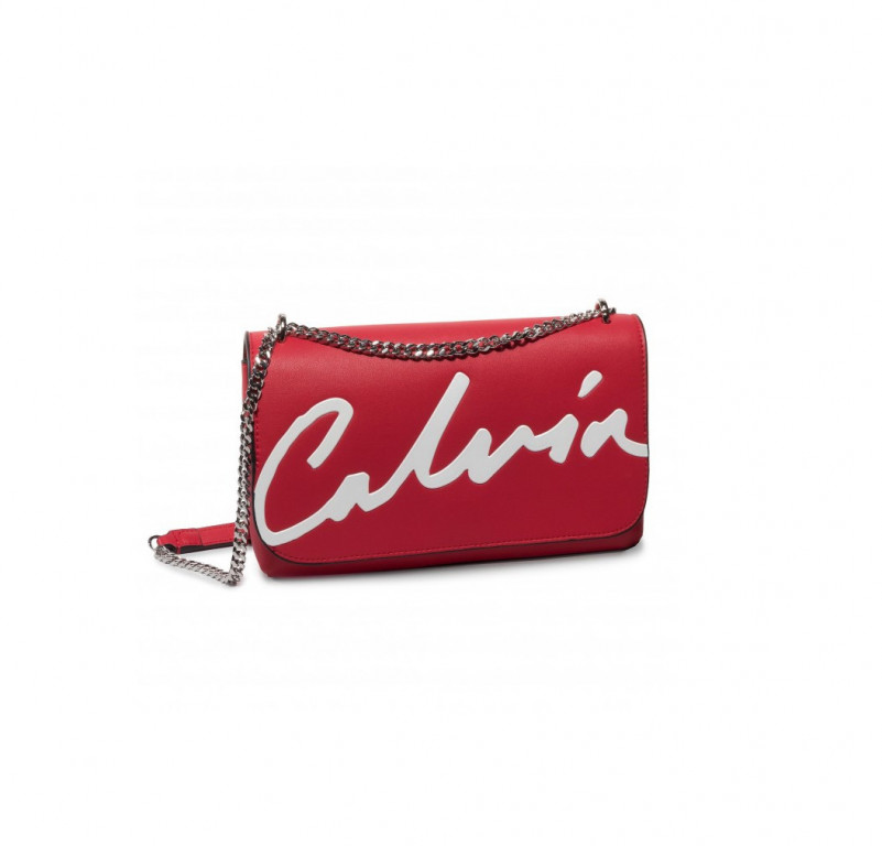 Calvin Klein dámská červená crossbody SCULPTED FLAP EW XBODY č.1