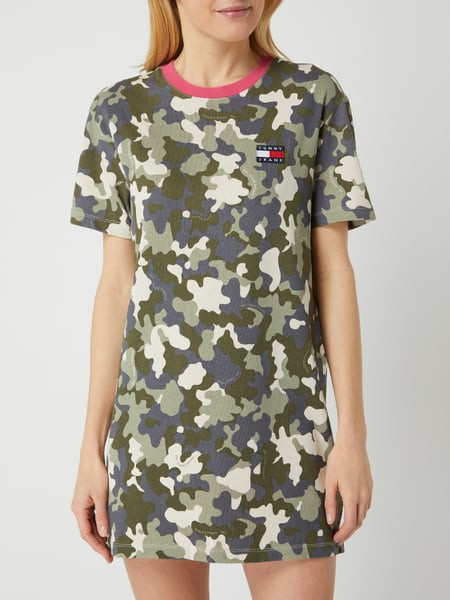 Tommy Jeans dámské maskáčové šaty TJW CAMO TEE DRESS č.1