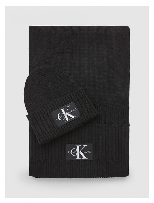 Calvin Klein pánská černá dárková sada- čepice a šála č.1