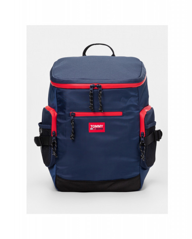 Tommy Jeans tmavě modrý batoh TJM URBAN TECH BACKPACK č.1