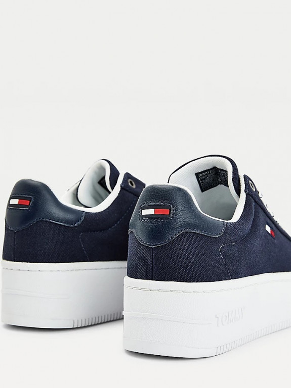 Tommy Jeans dámské tmavě modré plátěné tenisky na platformě ICONIC ESSENTIAL FLATFORM č.2