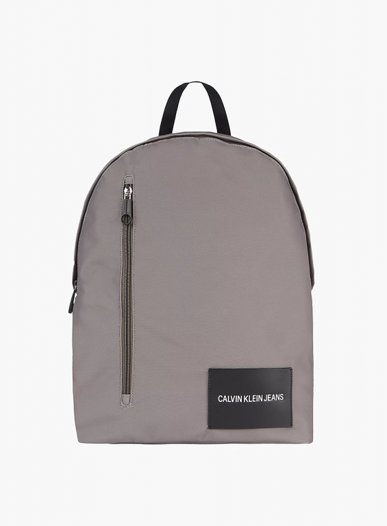Calvin Klein pánský hnědý batoh ROUND BP 43W/FRONT ZIP č.1