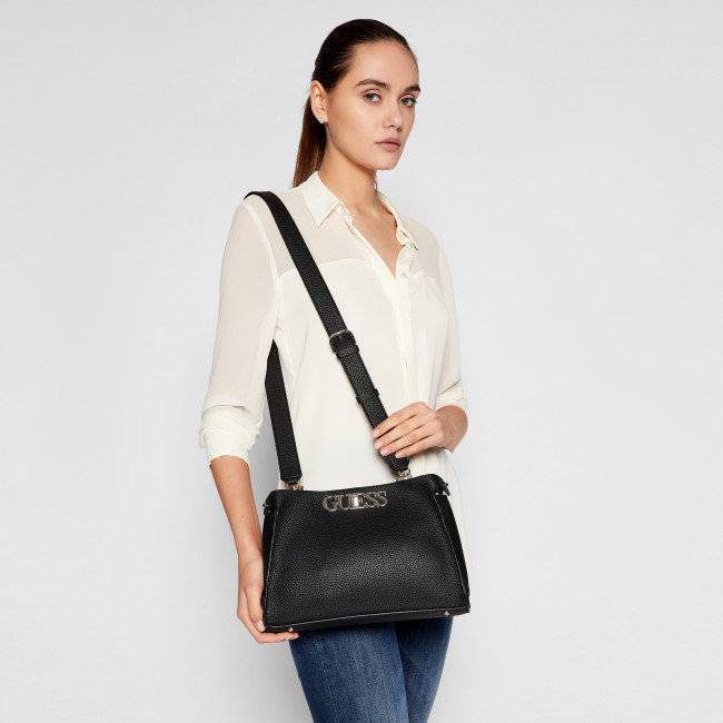 GUESS dámská černá kabelka UPTOWN CHIC HANDBAG č.2