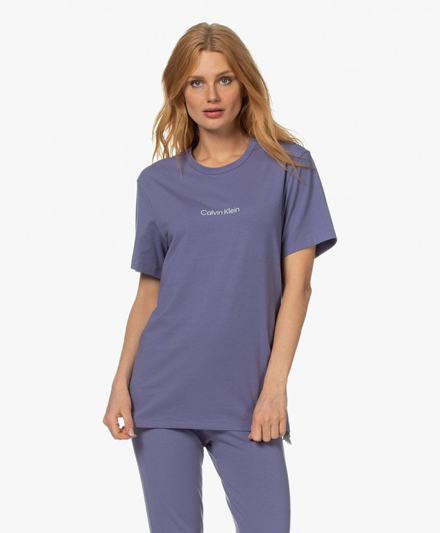 Calvin Klein dámské fialové tričko S/S CREW NECK č.1